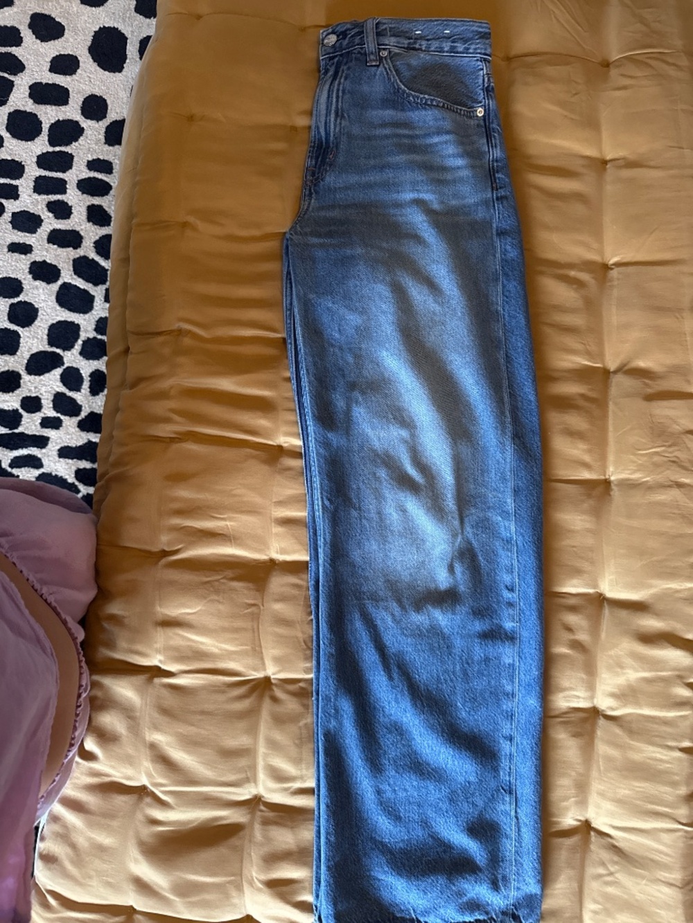 Denim - Picture 3 of 4